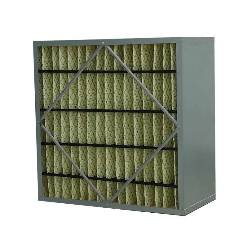 ¿Cómo se puede elegir un amplificador de coche que suene potente y sin distorsión?